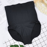 Seamless high-waisted shorts with butt-lift design